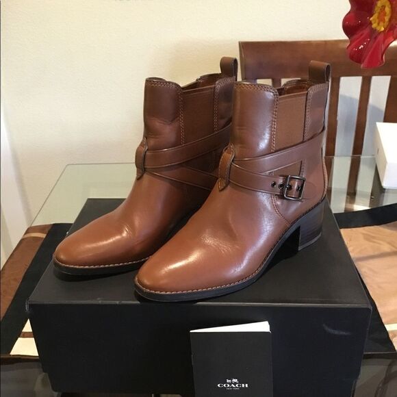 COACH BUCKLE CHELSEA boots dark saddle size 9.5. - Picture 1 of 7